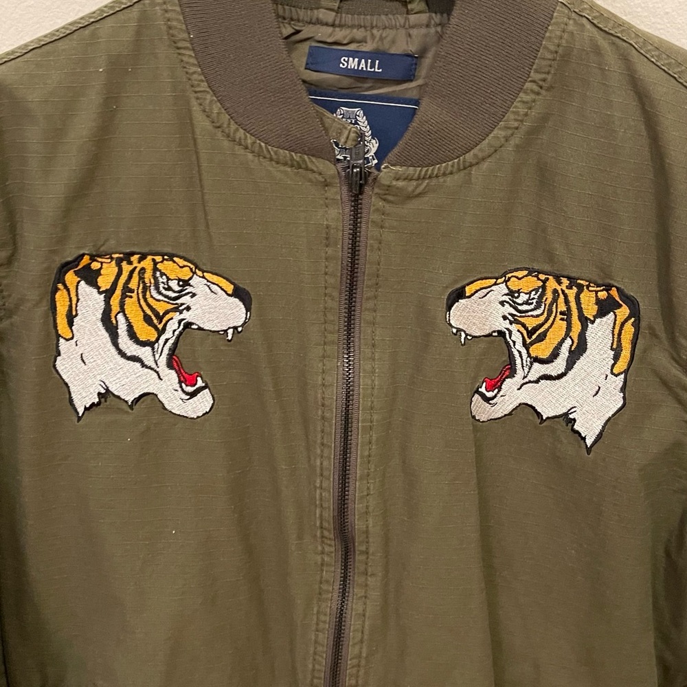 Bomber jacket - Picture 3 of 5